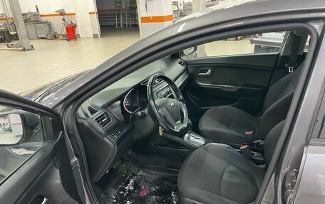 KIA Rio III рестайлинг, 2015 год, 979 000 рублей, 6 фотография