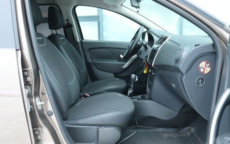 Renault Sandero II рестайлинг, 2021 год, 1 349 000 рублей, 12 фотография