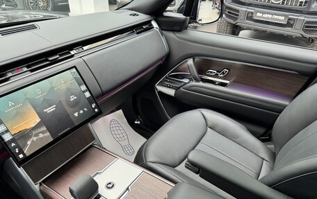 Land Rover Range Rover IV рестайлинг, 2025 год, 24 490 000 рублей, 33 фотография