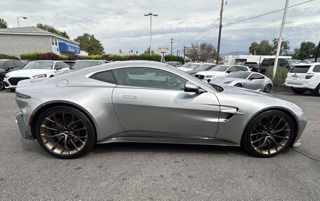 Aston Martin V8 Vantage IV, 2025 год, 28 823 740 рублей, 16 фотография