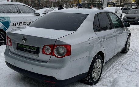 Volkswagen Jetta VI, 2008 год, 530 000 рублей, 6 фотография