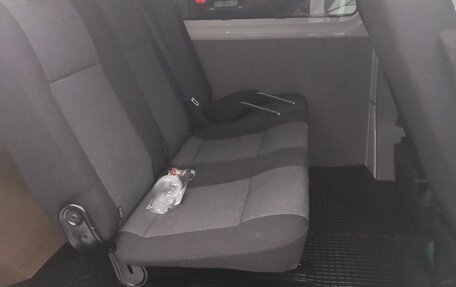 Volkswagen Transporter T6 рестайлинг, 2018 год, 3 100 000 рублей, 9 фотография