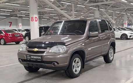 Chevrolet Niva I рестайлинг, 2016 год, 610 000 рублей, 1 фотография
