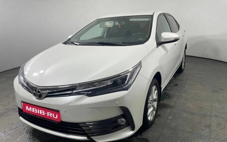 Toyota Corolla, 2017 год, 1 890 000 рублей, 1 фотография