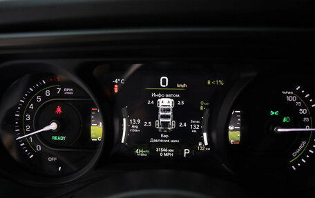 Jeep Wrangler, 2023 год, 6 400 000 рублей, 11 фотография