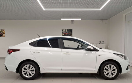 Hyundai Solaris II рестайлинг, 2017 год, 1 172 000 рублей, 5 фотография