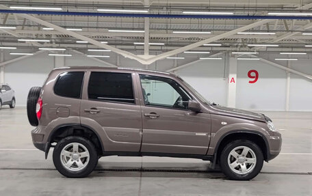 Chevrolet Niva I рестайлинг, 2016 год, 610 000 рублей, 4 фотография