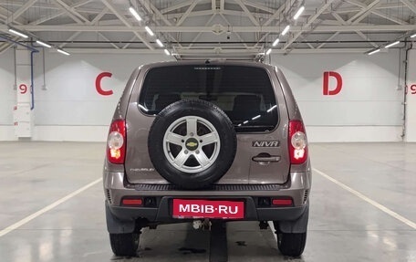 Chevrolet Niva I рестайлинг, 2016 год, 610 000 рублей, 6 фотография