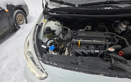 Hyundai Solaris II рестайлинг, 2013 год, 900 000 рублей, 6 фотография