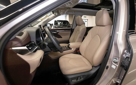 Toyota Highlander, 2025 год, 6 200 000 рублей, 9 фотография