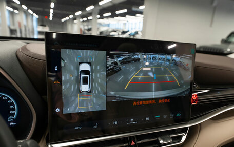 Toyota Highlander, 2025 год, 6 200 000 рублей, 20 фотография