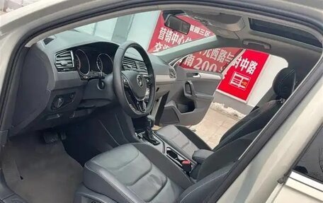 Volkswagen Tiguan II, 2022 год, 2 145 000 рублей, 9 фотография