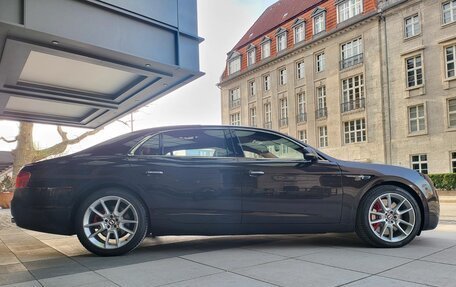 Bentley Flying Spur, 2024 год, 25 100 000 рублей, 6 фотография