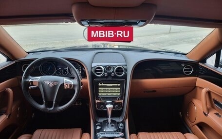 Bentley Flying Spur, 2024 год, 25 100 000 рублей, 9 фотография