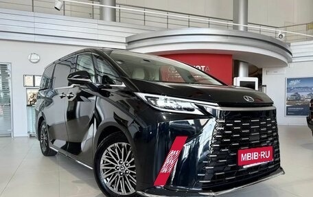 Lexus LM, 2024 год, 20 900 000 рублей, 1 фотография