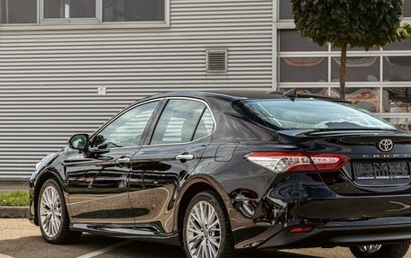 Toyota Camry, 2021 год, 2 245 000 рублей, 9 фотография