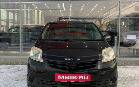 Toyota Passo Sette, 2009 год, 850 000 рублей, 2 фотография