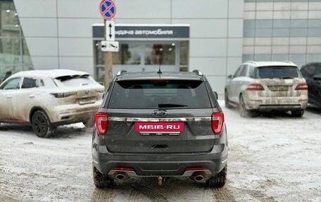 Ford Explorer VI, 2018 год, 3 450 000 рублей, 5 фотография