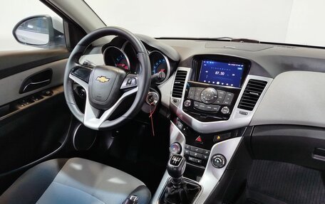 Chevrolet Cruze II, 2012 год, 850 000 рублей, 14 фотография