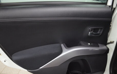 Mitsubishi Outlander III рестайлинг 3, 2010 год, 1 230 000 рублей, 14 фотография