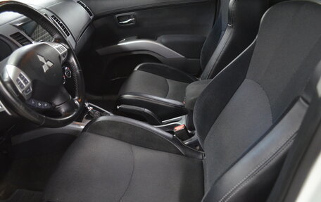 Mitsubishi Outlander III рестайлинг 3, 2010 год, 1 230 000 рублей, 9 фотография