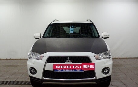 Mitsubishi Outlander III рестайлинг 3, 2010 год, 1 230 000 рублей, 2 фотография