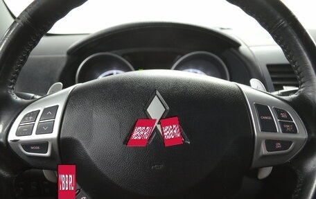 Mitsubishi Outlander III рестайлинг 3, 2010 год, 1 230 000 рублей, 13 фотография