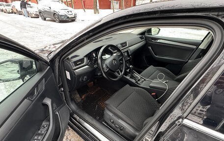 Skoda Superb III рестайлинг, 2016 год, 1 990 000 рублей, 9 фотография