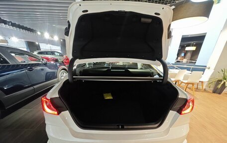 Toyota Camry, 2025 год, 4 950 000 рублей, 8 фотография