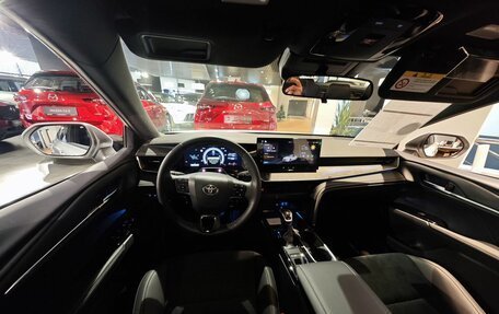 Toyota Camry, 2025 год, 4 950 000 рублей, 12 фотография