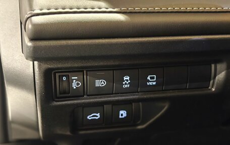 Toyota Camry, 2025 год, 4 950 000 рублей, 16 фотография