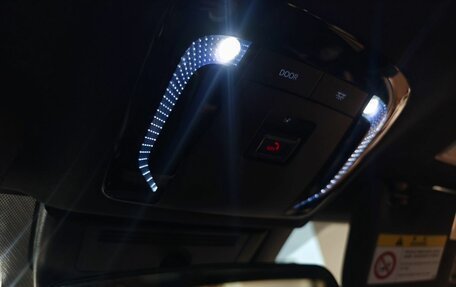 Toyota Camry, 2025 год, 4 950 000 рублей, 24 фотография