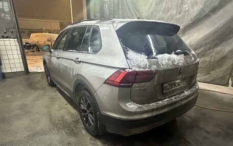Volkswagen Tiguan II, 2019 год, 2 899 000 рублей, 4 фотография