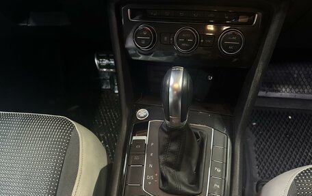 Volkswagen Tiguan II, 2019 год, 2 899 000 рублей, 9 фотография