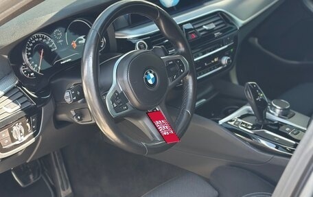 BMW 5 серия, 2018 год, 3 300 000 рублей, 6 фотография