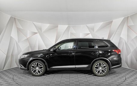 Mitsubishi Outlander III рестайлинг 3, 2018 год, 1 725 000 рублей, 5 фотография