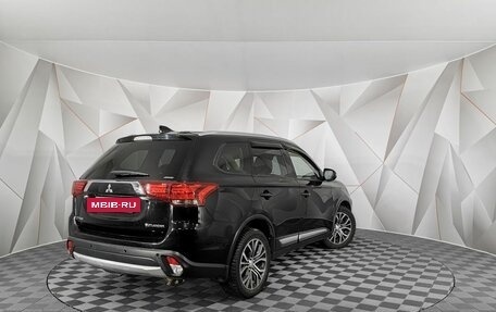 Mitsubishi Outlander III рестайлинг 3, 2018 год, 1 725 000 рублей, 2 фотография