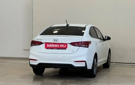 Hyundai Solaris II рестайлинг, 2018 год, 1 327 000 рублей, 6 фотография