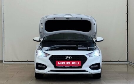 Hyundai Solaris II рестайлинг, 2018 год, 1 327 000 рублей, 4 фотография