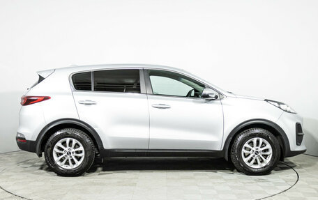 KIA Sportage IV рестайлинг, 2018 год, 2 079 700 рублей, 4 фотография