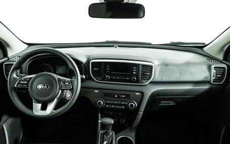 KIA Sportage IV рестайлинг, 2018 год, 2 079 700 рублей, 13 фотография