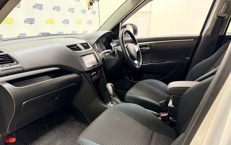 Suzuki Swift IV, 2015 год, 982 000 рублей, 16 фотография