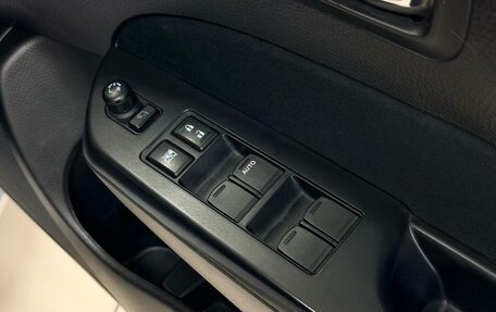 Suzuki Swift IV, 2015 год, 982 000 рублей, 11 фотография