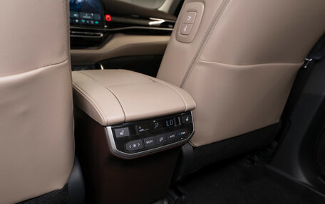 Toyota Highlander, 2025 год, 6 100 000 рублей, 16 фотография