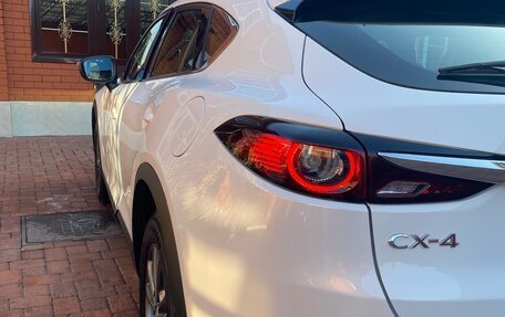 Mazda CX-4, 2022 год, 2 750 000 рублей, 8 фотография