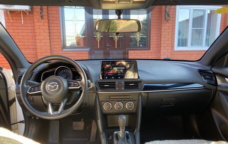 Mazda CX-4, 2022 год, 2 750 000 рублей, 14 фотография