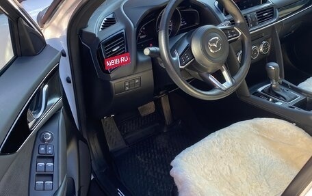Mazda CX-4, 2022 год, 2 750 000 рублей, 15 фотография