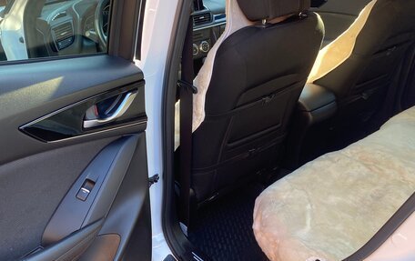 Mazda CX-4, 2022 год, 2 750 000 рублей, 17 фотография