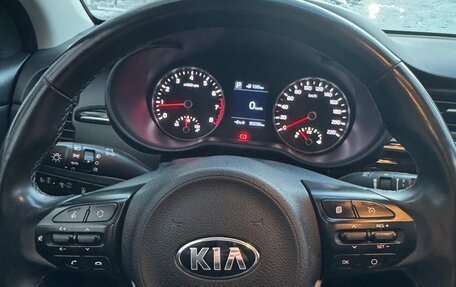 KIA Rio IV, 2018 год, 1 570 000 рублей, 12 фотография