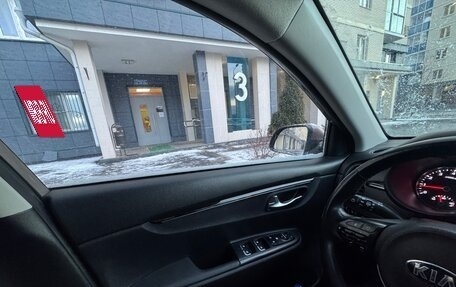 KIA Rio IV, 2018 год, 1 570 000 рублей, 18 фотография